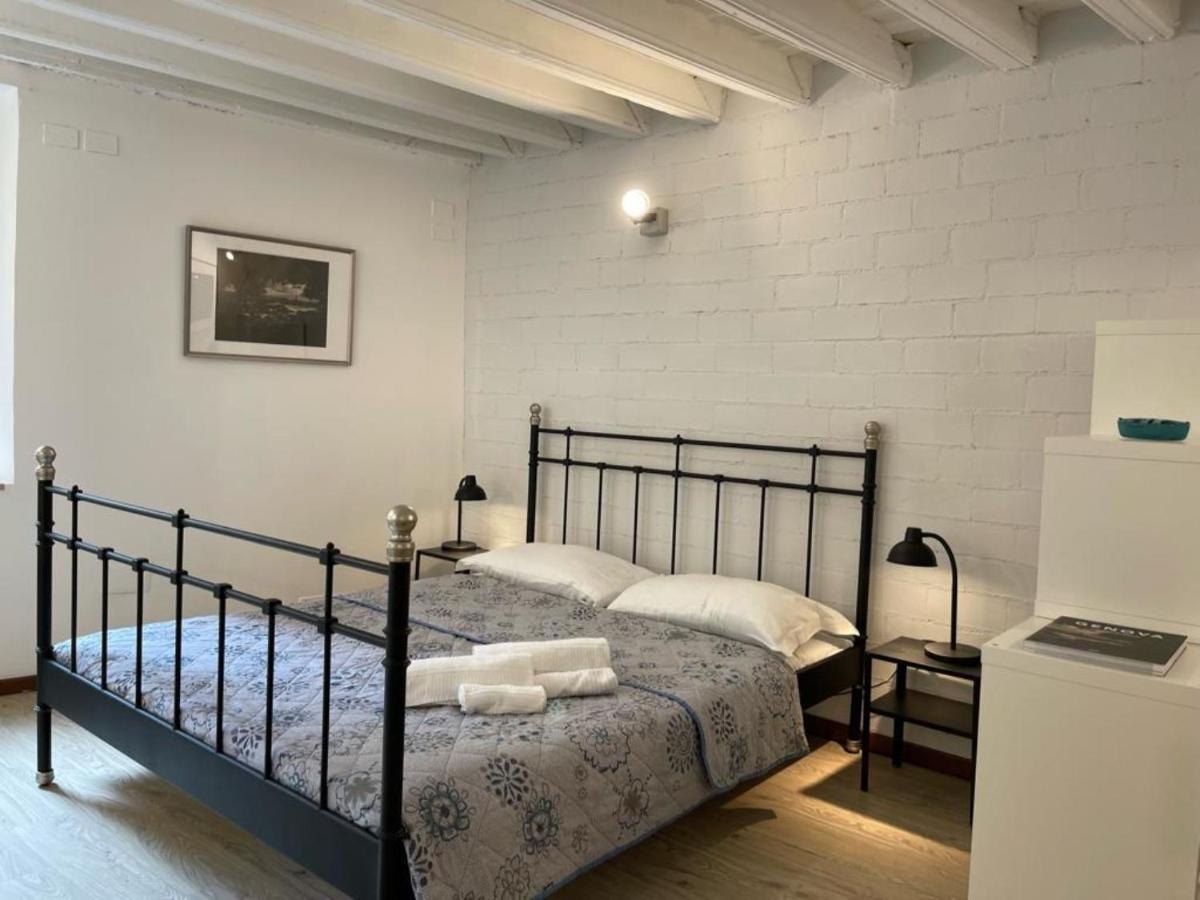 Travi E Grigio Studio Maddalena - Genovainrelax Apartment Ngoại thất bức ảnh